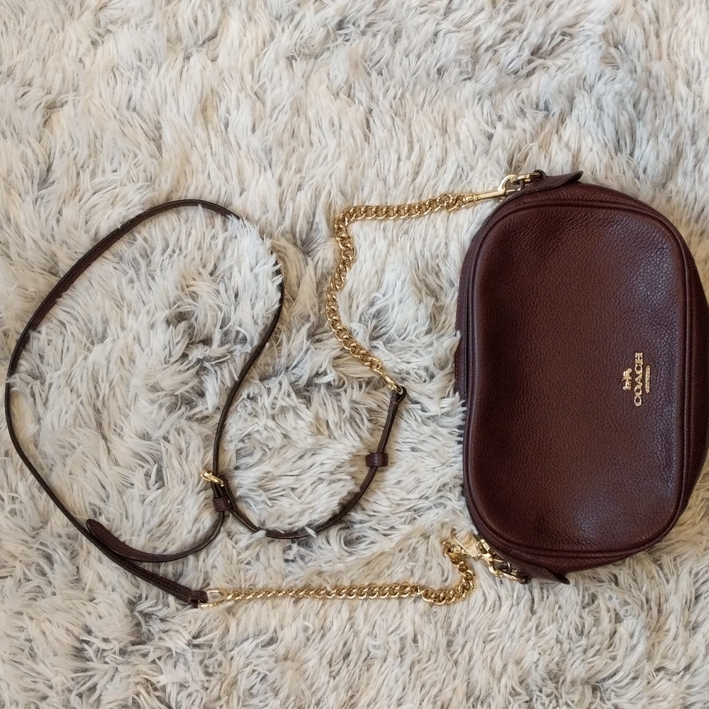 Coach chain crossbody purse burgundy